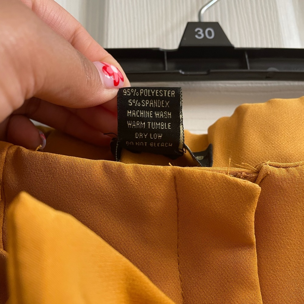 Mustard Yellow Tapered Cropped Pants Trousers - Picture 4 of 5